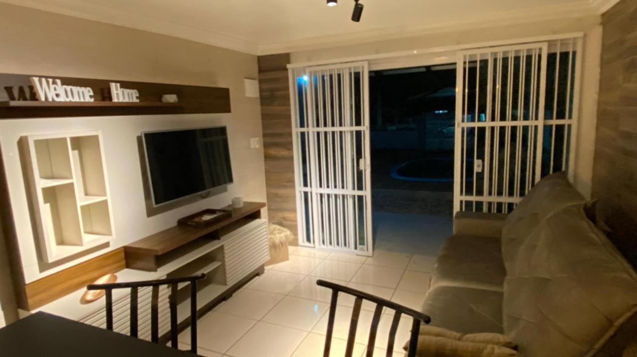 Casa De Praia Top! Beto Carrero, 500M Do Parque, Com Piscina E Sinuca, 1 Suite E 2 Quartos, 3Bwc, A 300M Da Praia, Churrasqueira E Estacionamento Privado Penha  Esterno foto